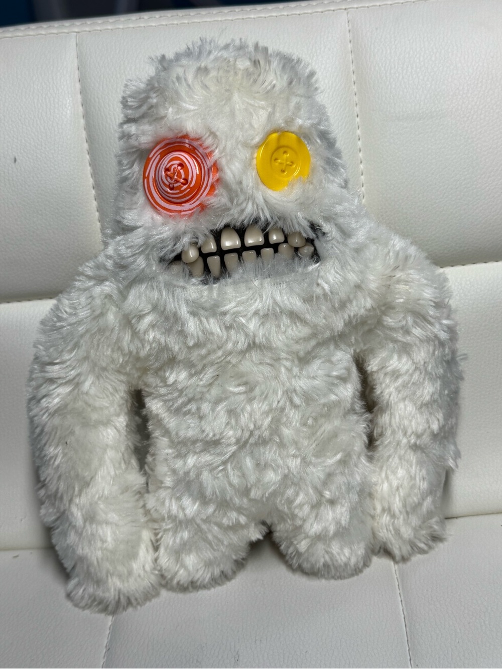 Fuggler Funny Ugly Monster Sasquoosh White Plush Budgie
Edition